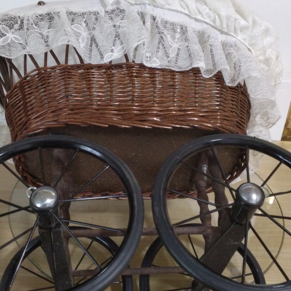 Vintage Victorian Style Baby Carriage with Lace Canopy - Picture 7 of 16